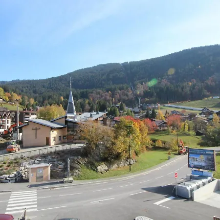 Charme Au Centre D'araches : 2 Pieces + Coin Montagne, 4/5 Pers, Proche Pistes Et Commerces - Fr-1-572-154 Apartment *